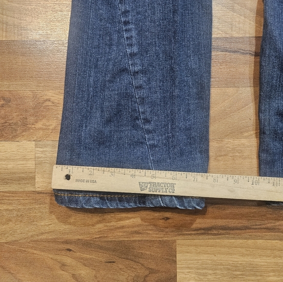 True Religion Made in USA Bootcut Jeans Size 31 - Picture 12 of 12